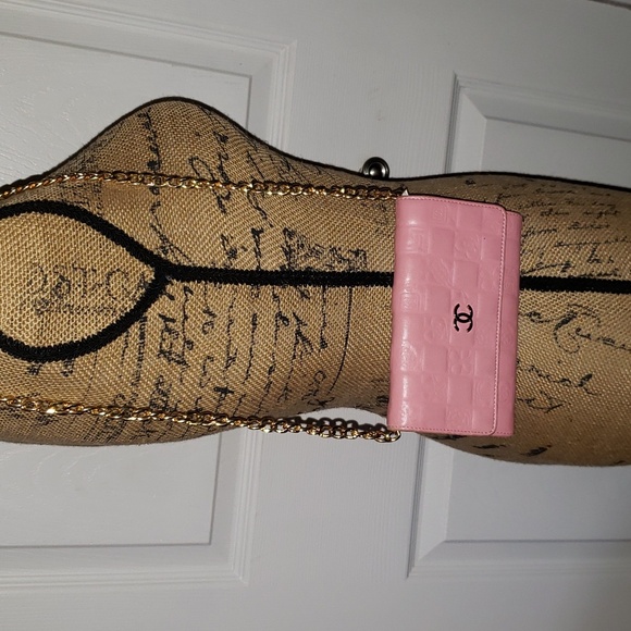 Chanel Camillia Wallet - Picture 16 of 16
